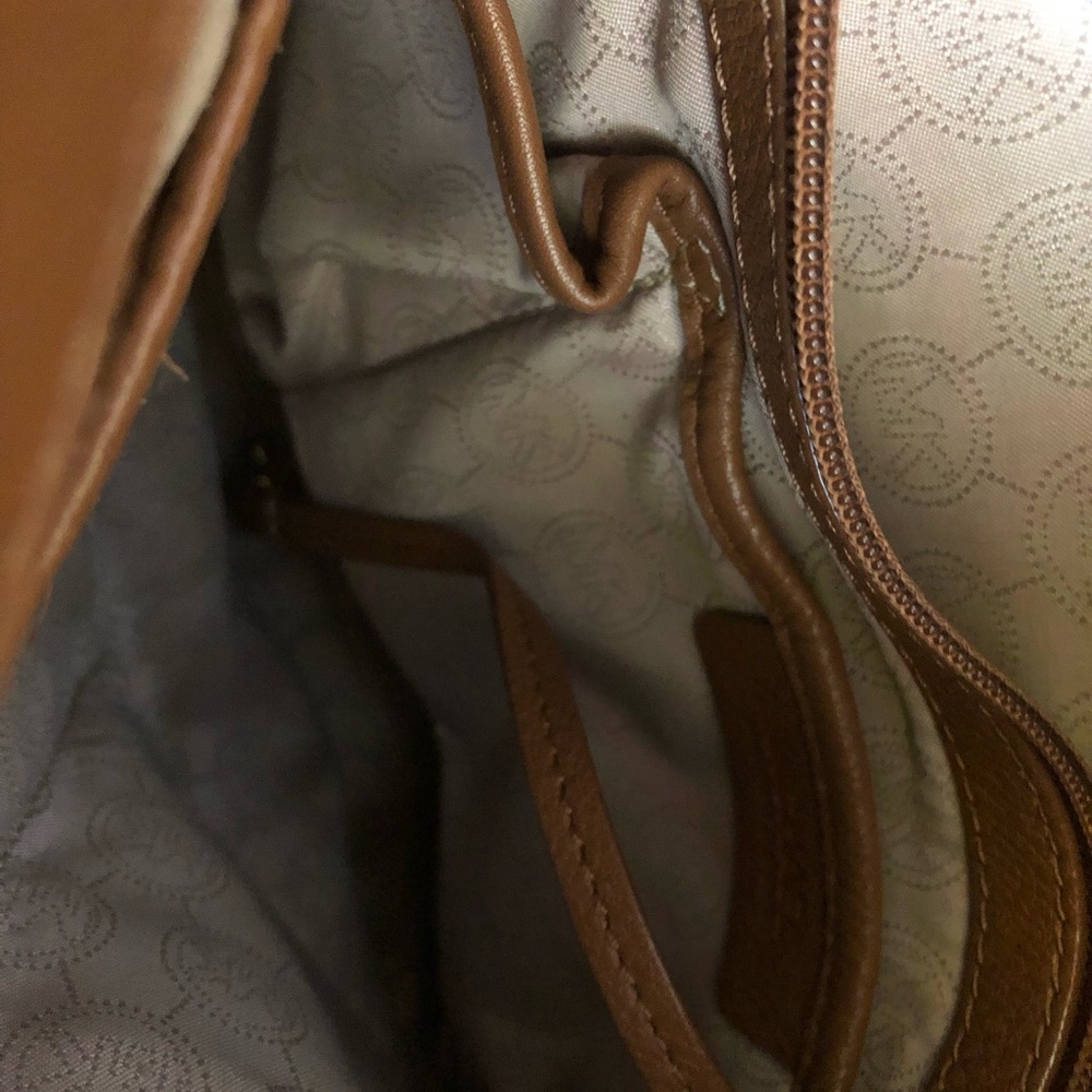 Michael Kors Brown Purse with Gold details - Picture 7 of 8